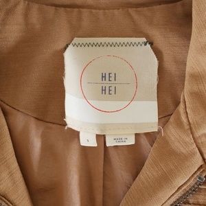 Hei Hei bomber jacket, tan and gray. S